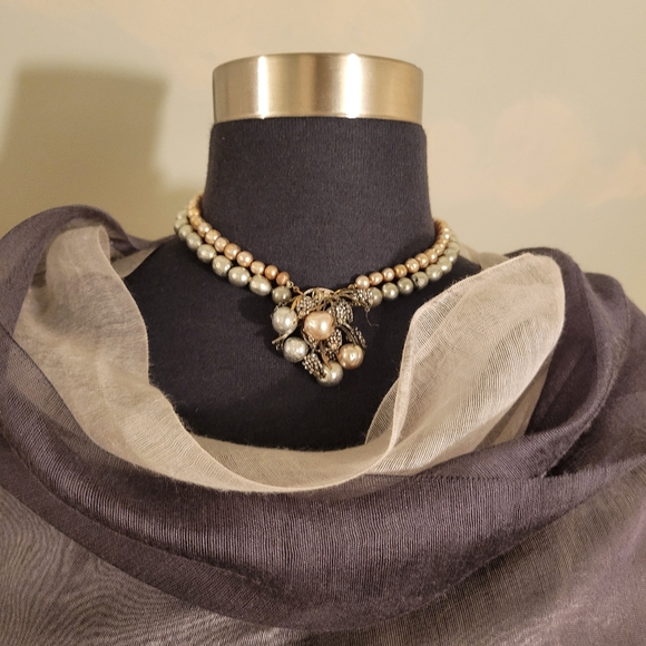 2 Silk Grey Scarfs - Picture 2 of 12